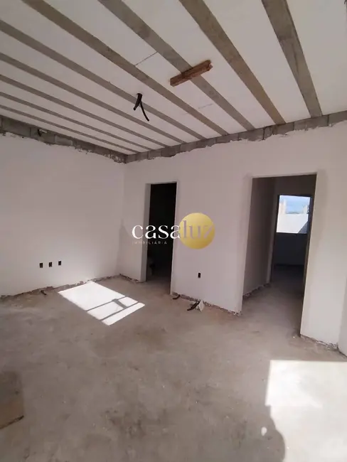 Foto 8 de Casa com 2 quartos à venda, 140m2 em Sarzedo - MG