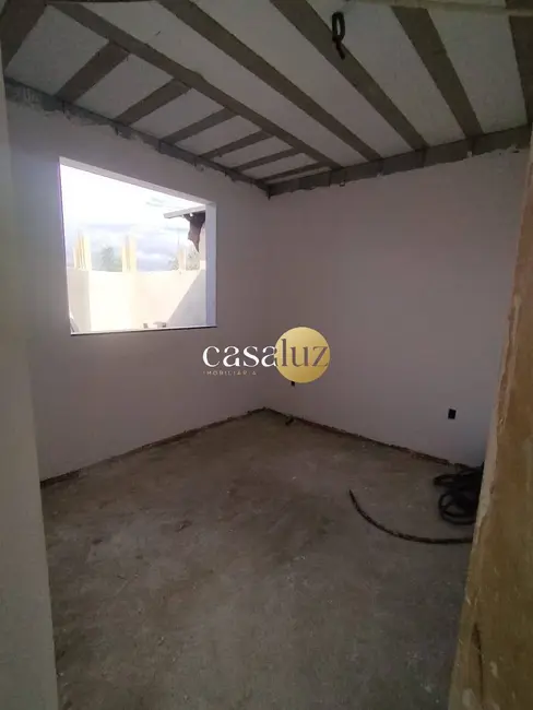 Foto 4 de Casa com 2 quartos à venda, 140m2 em Sarzedo - MG