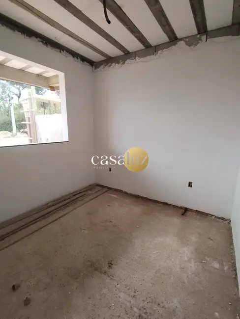 Casa com 2 quartos à venda, 140m2 em Sarzedo - MG - imagem 4 Foto 4 de Casa com 2 quartos à venda, 140m2 em Sarzedo - MG
