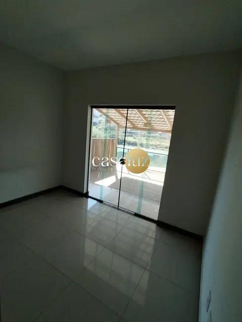 Foto 3 de Casa com 2 quartos à venda, 154m2 em Sarzedo - MG