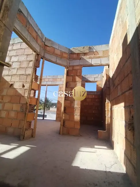 Foto 2 de Casa com 2 quartos à venda, 60m2 em Sarzedo - MG