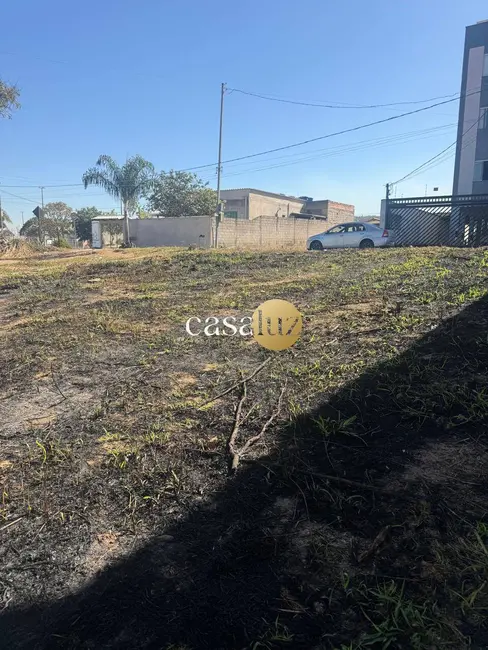 Foto 7 de Terreno / Lote à venda, 360m2 em Sarzedo - MG
