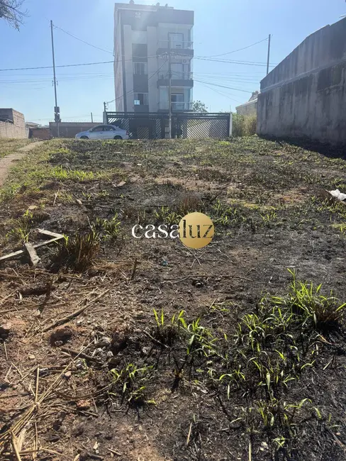 Foto 3 de Terreno / Lote à venda, 360m2 em Sarzedo - MG