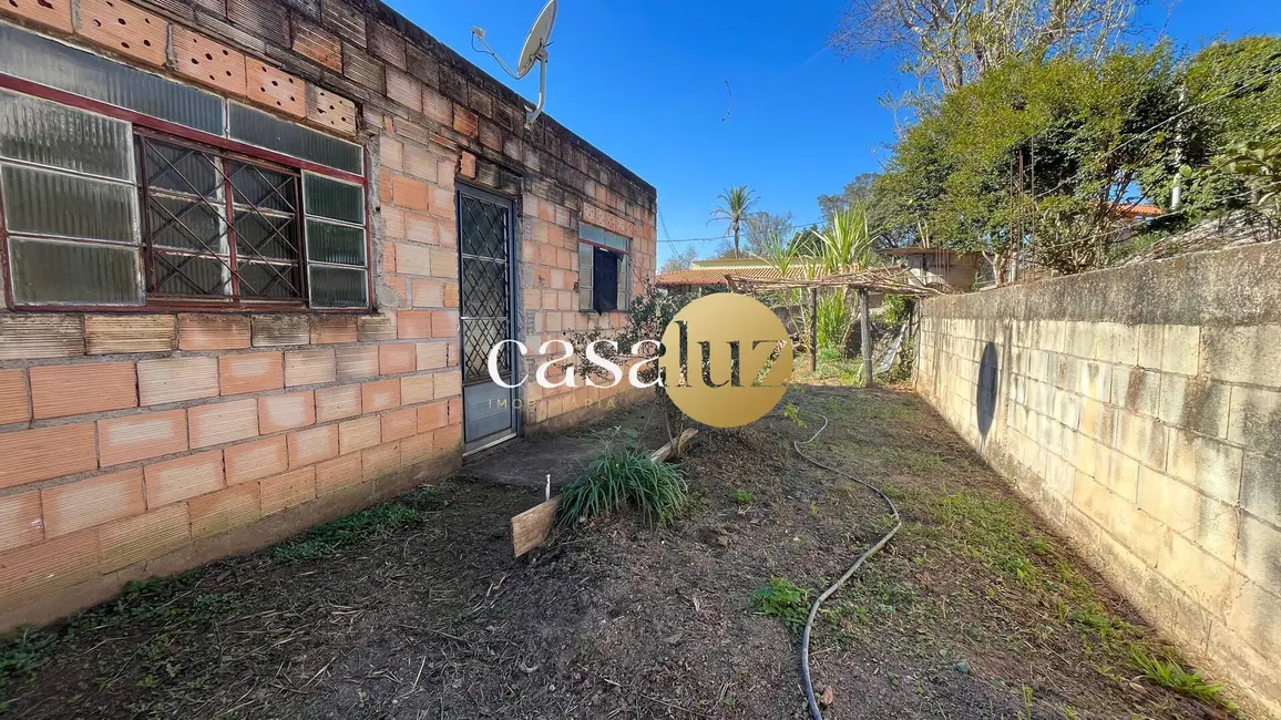 Chácara com 2 quartos à venda, 1400m2 em Brumadinho - MG - imagem 7 Foto 7 de Chácara com 2 quartos à venda, 1400m2 em Brumadinho - MG