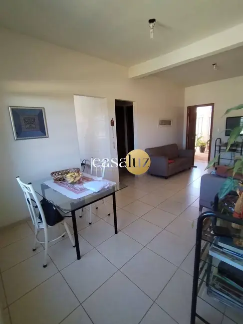 Casa com 2 quartos à venda, 200m2 em Tirol (Barreiro), Belo Horizonte - MG - imagem 2 Foto 2 de Casa com 2 quartos à venda, 200m2 em Tirol (Barreiro), Belo Horizonte - MG