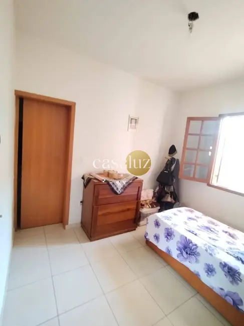 Casa com 2 quartos à venda, 200m2 em Tirol (Barreiro), Belo Horizonte - MG - imagem 4 Foto 4 de Casa com 2 quartos à venda, 200m2 em Tirol (Barreiro), Belo Horizonte - MG