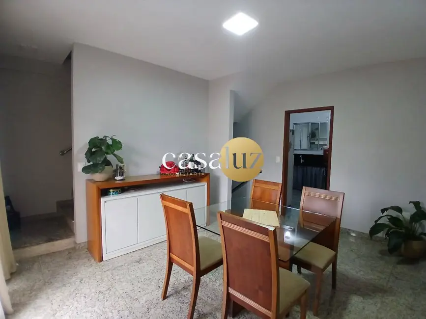 Casa com 3 quartos à venda, 350m2 em Los Angeles, Ibirite - MG - imagem 6 Foto 6 de Casa com 3 quartos à venda, 350m2 em Los Angeles, Ibirite - MG