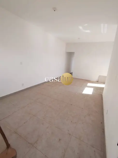 Casa com 2 quartos à venda, 180m2 em Mario Campos - MG - imagem 2 Foto 2 de Casa com 2 quartos à venda, 180m2 em Mario Campos - MG