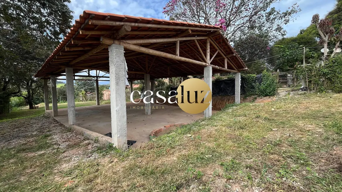 Foto 1 de Terreno / Lote à venda, 2300m2 em Brumadinho - MG