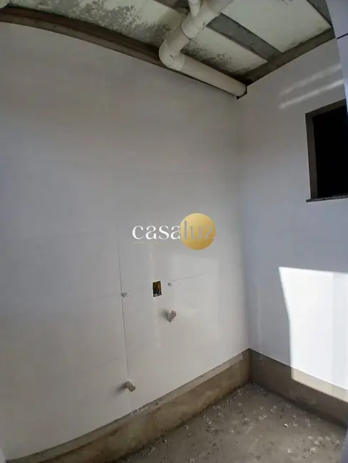 Casa com 2 quartos à venda, 60m2 em Jardim Rosário, Ibirite - MG - imagem 6 Foto 6 de Casa com 2 quartos à venda, 60m2 em Jardim Rosário, Ibirite - MG