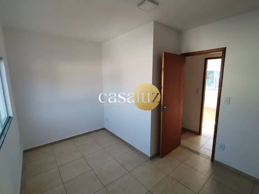 Foto 9 de Casa com 2 quartos à venda, 125m2 em Sarzedo - MG