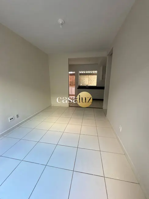Foto 3 de Casa com 2 quartos à venda, 110m2 em Sarzedo - MG