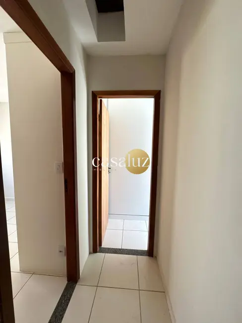 Foto 8 de Casa com 2 quartos à venda, 110m2 em Sarzedo - MG
