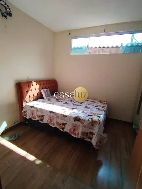 Foto 6 de Casa com 4 quartos à venda, 225m2 em Sarzedo - MG