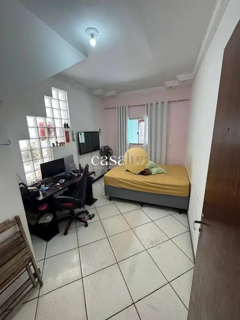 Foto 6 de Casa com 3 quartos à venda, 187m2 em Contagem - MG