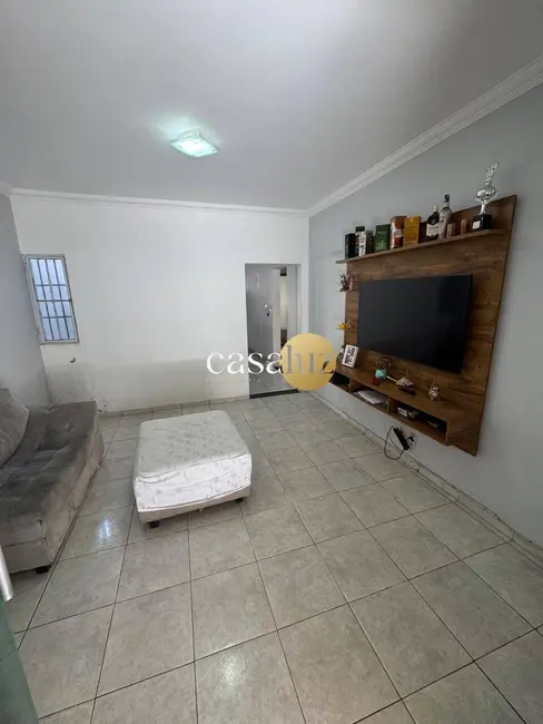 Foto 2 de Casa com 3 quartos à venda, 187m2 em Contagem - MG