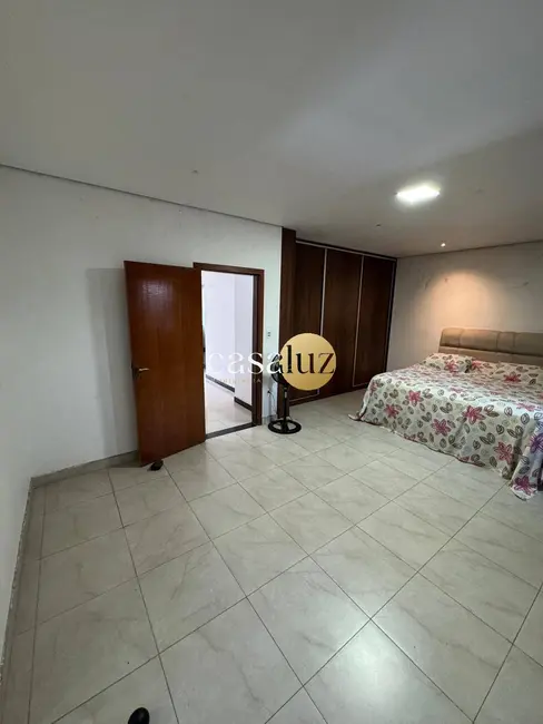 Foto 4 de Casa com 3 quartos à venda, 187m2 em Contagem - MG