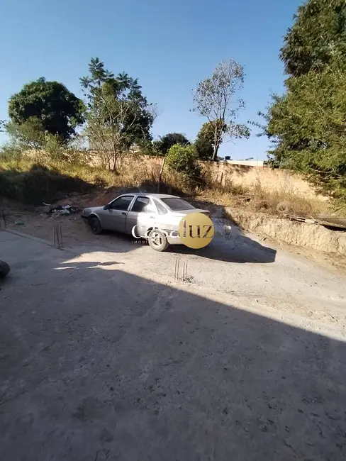 Foto 6 de Terreno / Lote à venda, 200m2 em Betim - MG