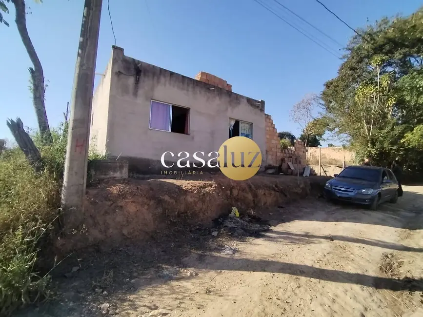 Foto 1 de Terreno / Lote à venda, 200m2 em Betim - MG