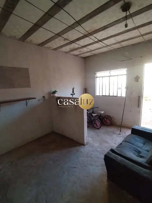 Foto 3 de Casa com 2 quartos à venda, 180m2 em Novo Horizonte, Ibirite - MG