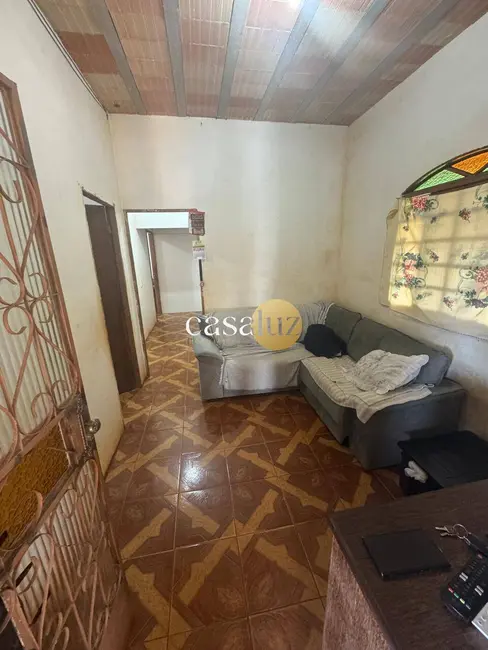 Foto 2 de Chácara com 3 quartos à venda, 2561m2 em Rio Manso - MG