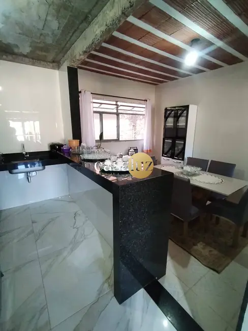 Foto 3 de Casa com 3 quartos à venda, 432m2 em Palmares - 2ª Seção (Parque Durval de Barros), Ibirite - MG