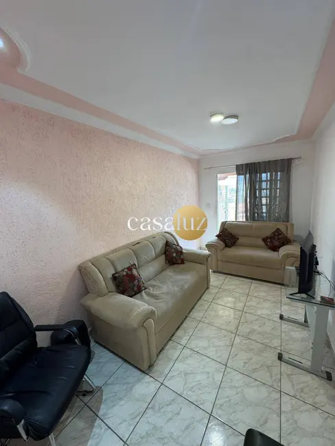 Foto 3 de Casa com 3 quartos à venda, 127m2 em Sarzedo - MG