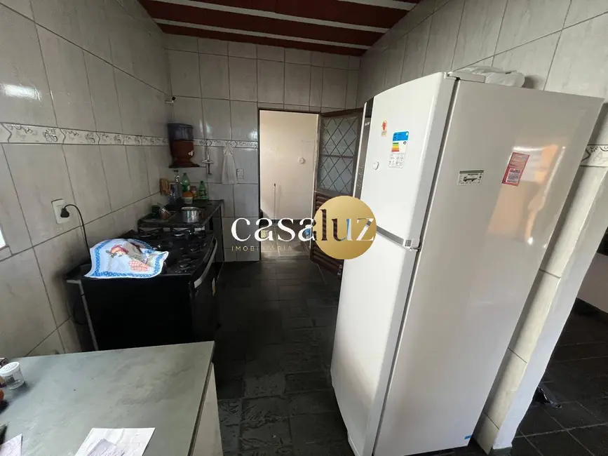 Foto 5 de Casa com 2 quartos à venda, 300m2 em Sarzedo - MG