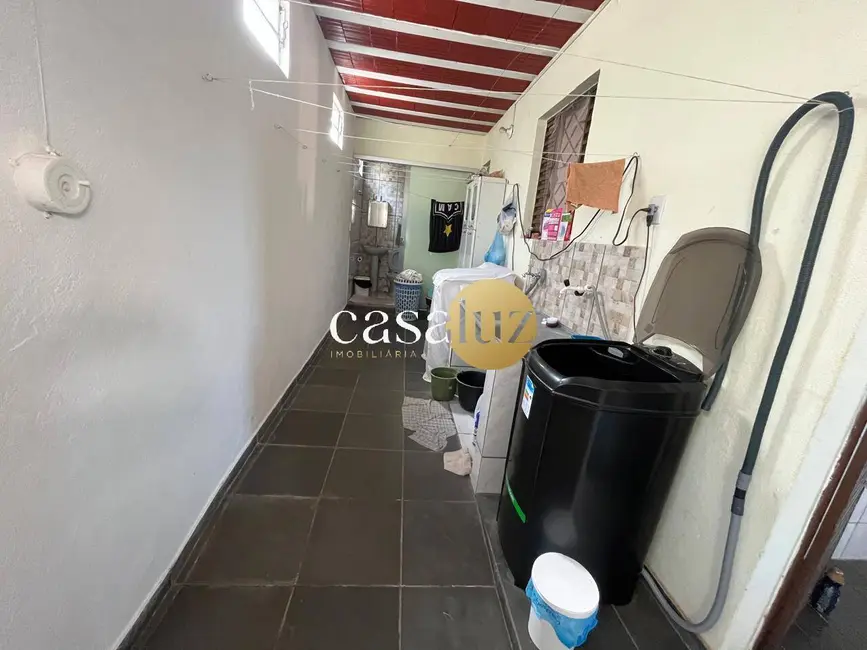 Foto 8 de Casa com 2 quartos à venda, 300m2 em Sarzedo - MG