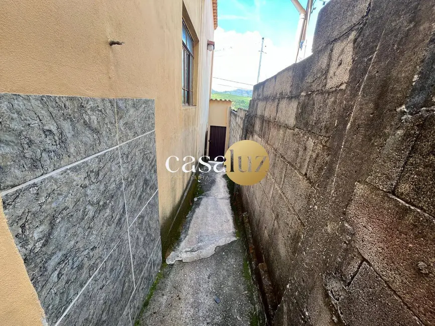 Foto 9 de Casa com 2 quartos à venda, 300m2 em Sarzedo - MG