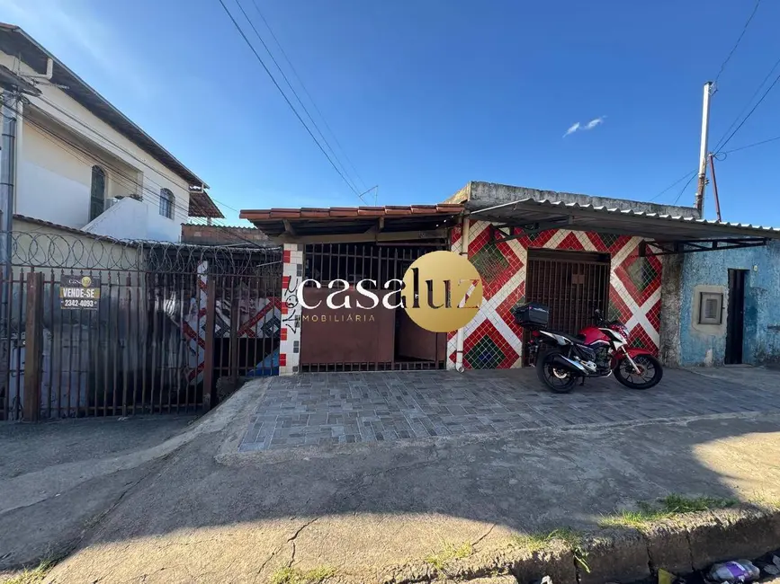 Foto 1 de Casa com 3 quartos à venda, 360m2 em Ibirite - MG