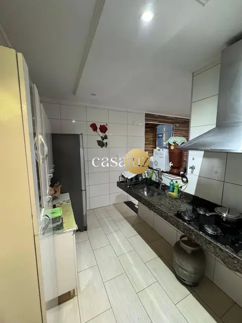 Foto 4 de Apartamento com 2 quartos à venda em Sarzedo - MG