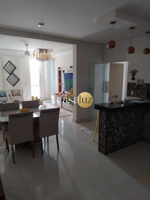 Foto 7 de Casa com 3 quartos à venda, 200m2 em Jardim Brasília, Betim - MG