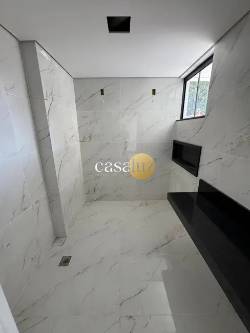 Foto 5 de Casa com 3 quartos à venda, 180m2 em Jardim Brasília, Betim - MG