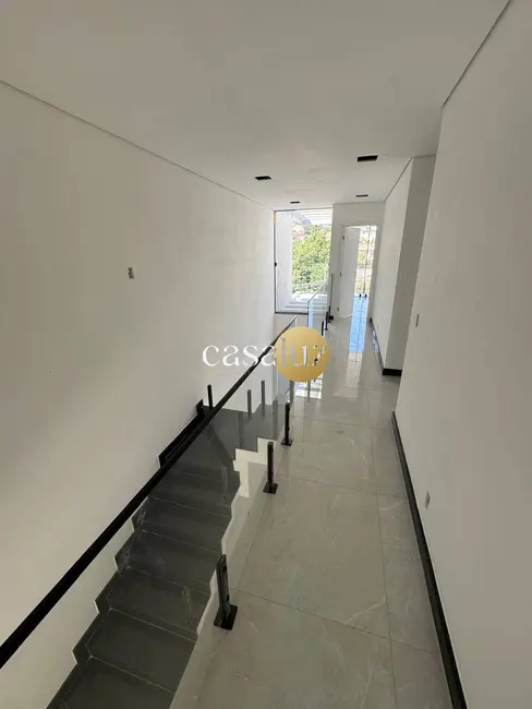 Foto 3 de Casa com 3 quartos à venda, 180m2 em Jardim Brasília, Betim - MG
