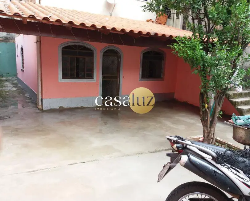 Casa com 2 quartos à venda, 309m2 em Ouro Negro, Ibirite - MG - imagem 1 Foto 1 de Casa com 2 quartos à venda, 309m2 em Ouro Negro, Ibirite - MG