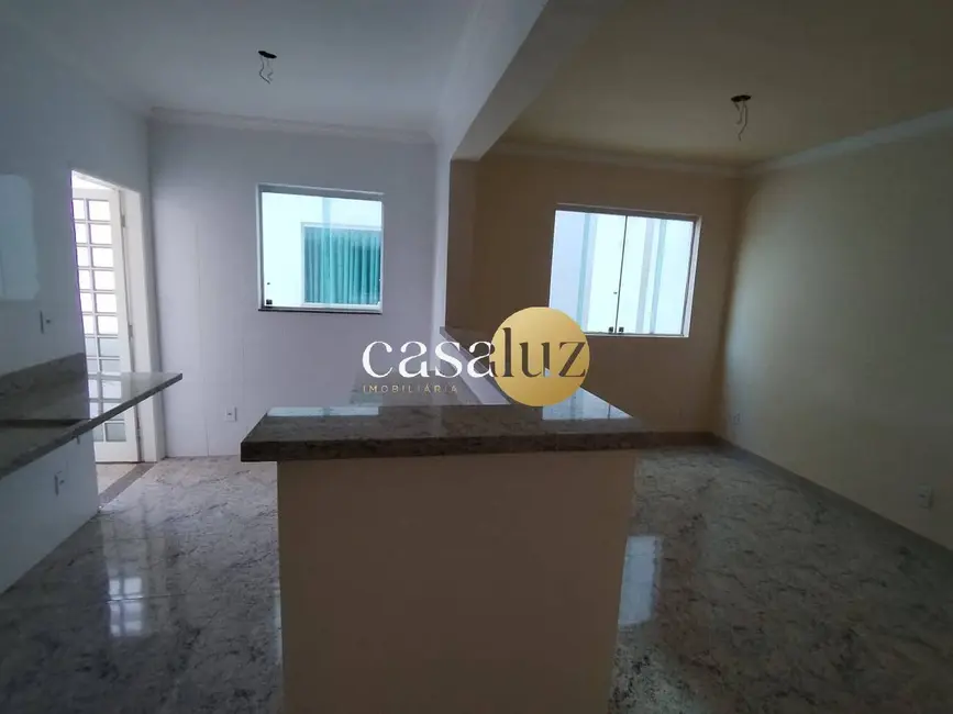 Foto 3 de Apartamento com 3 quartos à venda em Bosques de Ibirité, Ibirite - MG