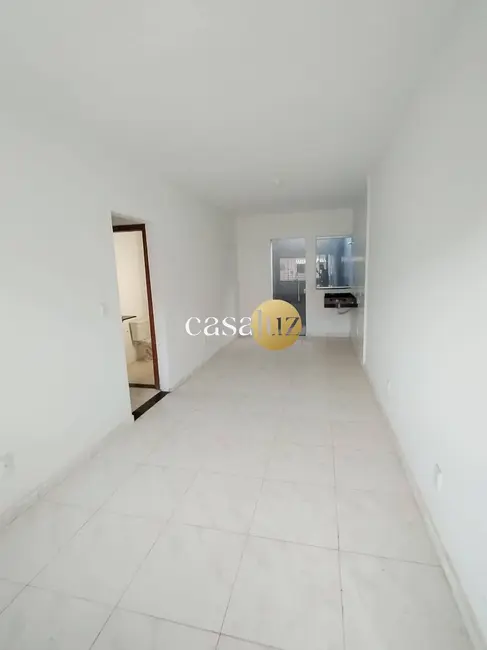 Foto 2 de Casa com 2 quartos à venda, 89m2 em Sarzedo - MG