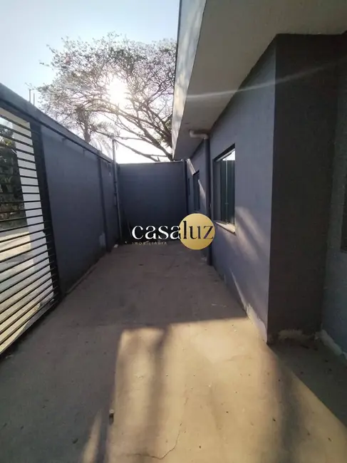 Foto 1 de Casa com 2 quartos à venda, 89m2 em Sarzedo - MG