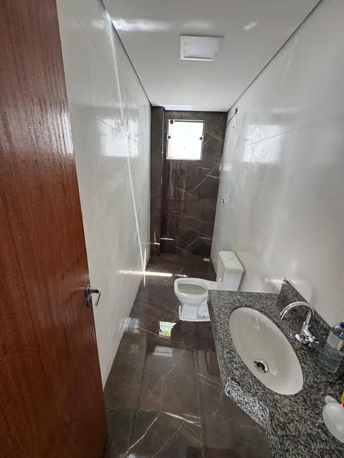 Foto 7 de Casa com 2 quartos à venda, 65m2 em Sarzedo - MG