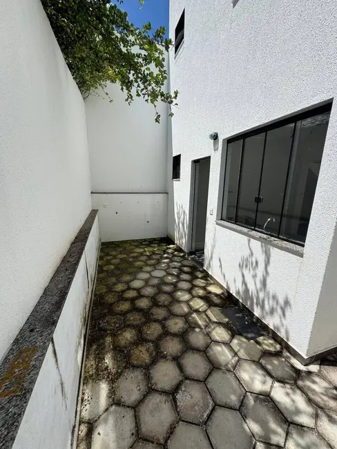 Foto 9 de Casa com 2 quartos à venda, 65m2 em Sarzedo - MG