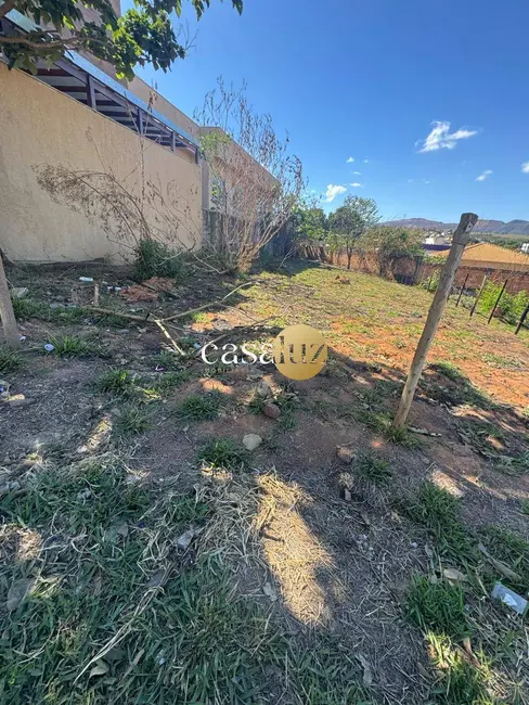 Foto 6 de Terreno / Lote à venda, 362m2 em Centro, Sarzedo - MG