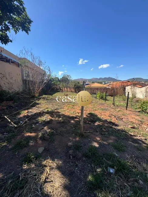 Foto 2 de Terreno / Lote à venda, 362m2 em Centro, Sarzedo - MG