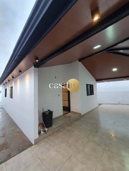 Foto 1 de Casa com 3 quartos à venda, 258m2 em Sarzedo - MG