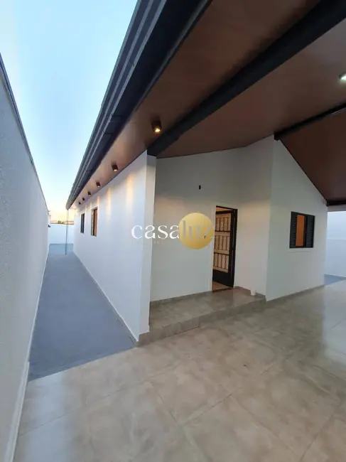 Foto 1 de Casa com 3 quartos à venda, 258m2 em Sarzedo - MG