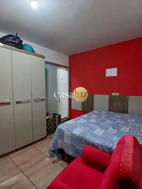 Foto 3 de Casa com 5 quartos à venda, 110m2 em Belo Horizonte - MG