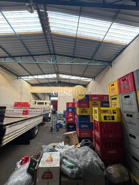Foto 6 de Armazém / Galpão à venda, 300m2 em Sarzedo - MG