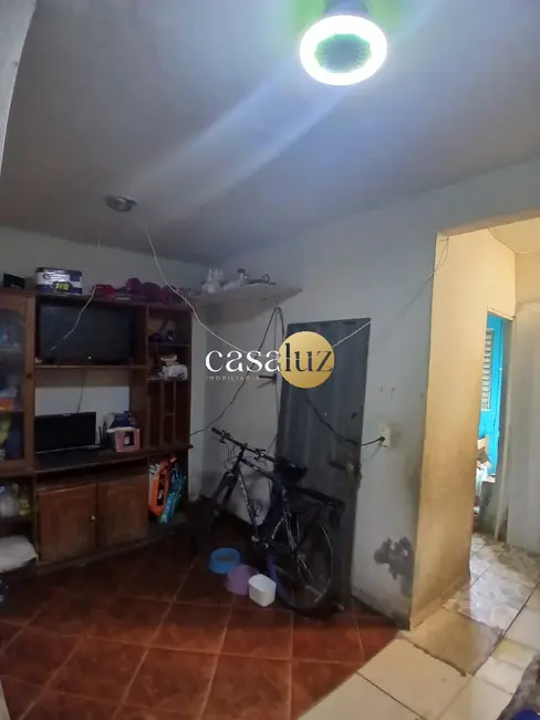 Casa com 2 quartos à venda, 45m2 em Contagem - MG - imagem 2 Foto 2 de Casa com 2 quartos à venda, 45m2 em Contagem - MG