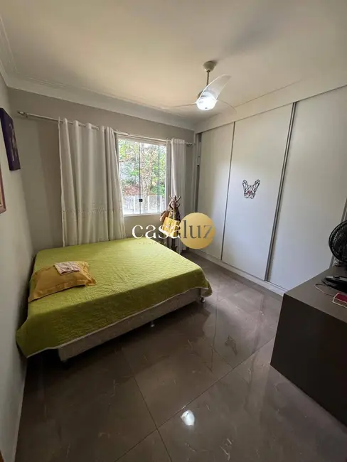 Foto 4 de Casa com 3 quartos à venda, 1570m2 em Sarzedo - MG