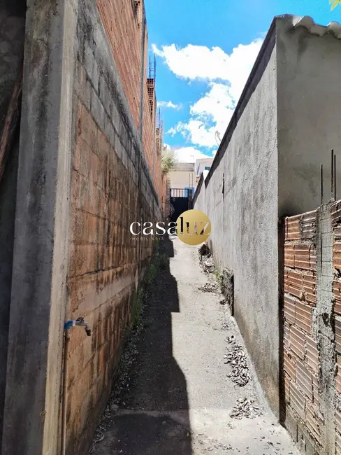 Foto 9 de Casa com 3 quartos à venda, 180m2 em Sarzedo - MG